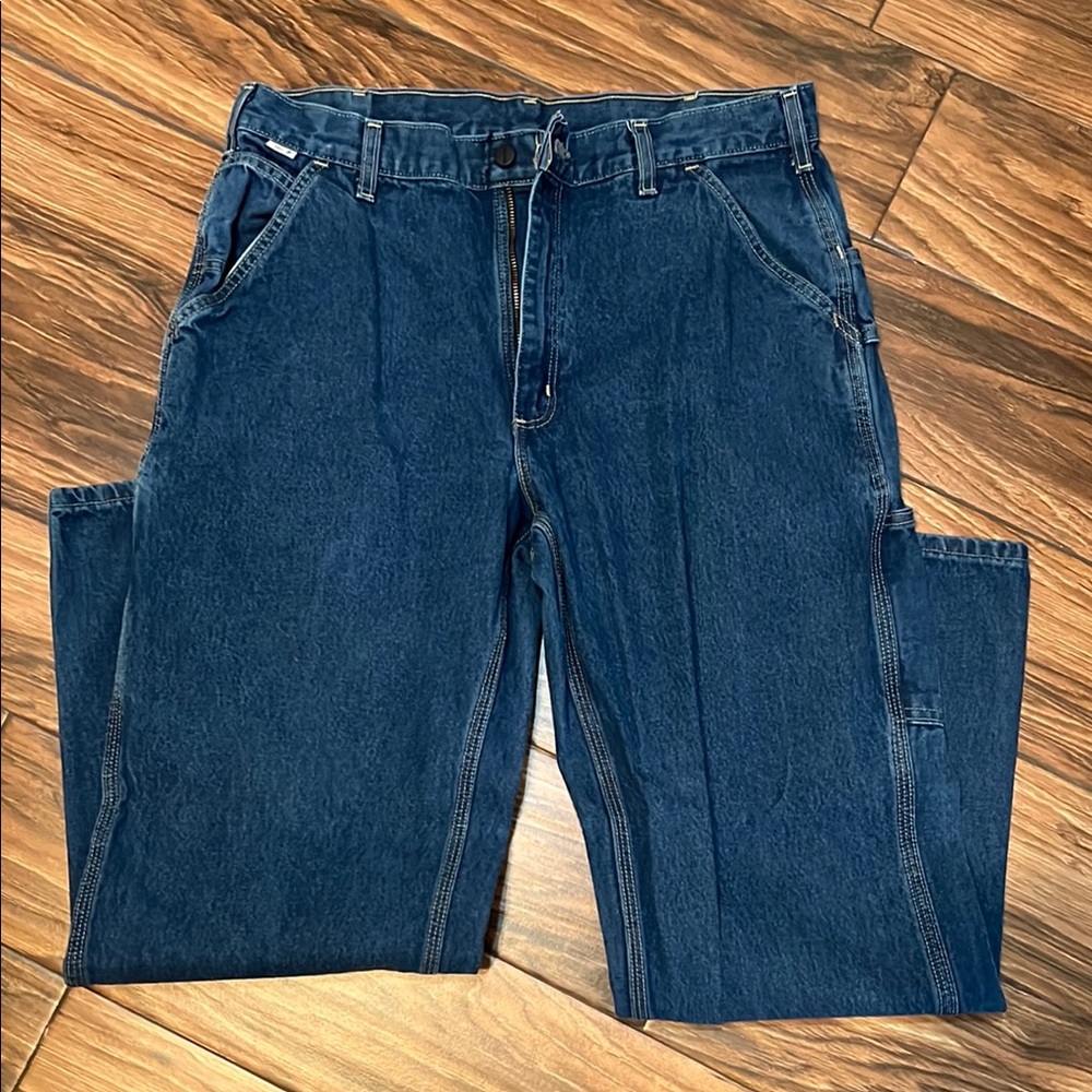 EUC Men’s CARHARTT FR Size 34